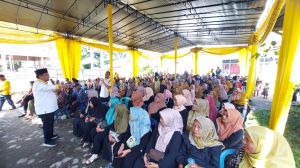 Reses di Maro Sebo, Emak emak Do'akan Ivan Wirata Jadi Bupati Muaro Jambi