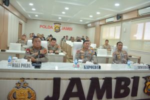 Kapolda Jambi Ikuti Launching Computer Security Incident Response Team