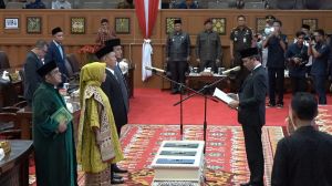 Tiga Anggota DPRD Provinsi Jambi PAW Dilantik, Ketua: Semoga Bisa Melaksanakan Fungsi Dewan 