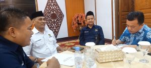 Komisioner KI Jambi Sampaikan Hasil IKIP 2023 ke Gubernur Jambi, ATH: Alhamdulillah Ada Kenaikan
