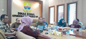 Dinsosdukcapil Provinsi Jambi Gelar Rapat Konsultasi Penyusunan Standar Pelayanan Publik 