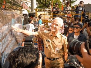Ridwan Kamil Dianggap Pas Dampingi Ganjar Pranowo