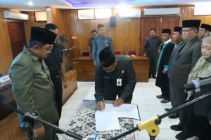 Bupati Tanjabbar Lantik 17 Pejabat Pimpinan Tinggi Pratama, Administrator dan Pengawas