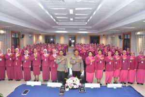 Buka Rapat Kerja Bhayangkari, Ini Pesan Kapolda Jambi