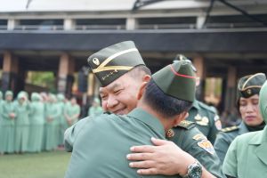 Pamitan, Jenderal Dudung Abdurachman Pimpin Apel Bersama Warga Mabesad