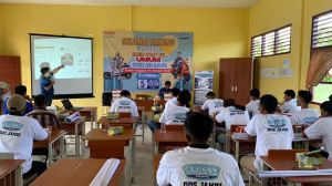 Sosialisasi 5 Tahun Garansi, Yamaha Jambi Sambagi SMKN 8 Tanjung Jabung Barat