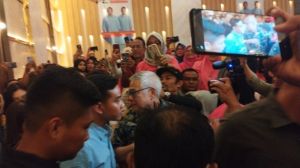 Gibran Minta Tim Tak Terlena Hasil Survei: Fokus Bergerak dan Kerja Keras