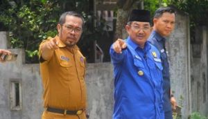 Pemkab Tanjab Barat Luncurkan Program Bedah Rumah, Anwar Sadat : 120 Sudah Terealisasi