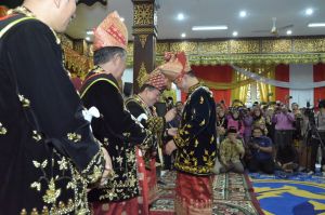 Kapolda Jambi Dapat  Gelar Adat Dubalang Sakti Utamo Dari LAM