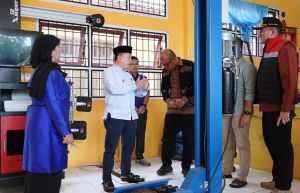 Al Haris Dicurhati Guru Honorer Saat Kunjungan di SMKN Bungo Soal Rektrutmen PPPK
