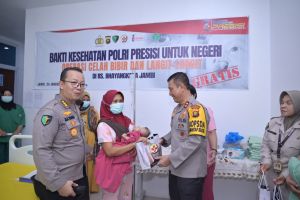 Kapolda Jambi Tinjau Bakti Kesehatan di RS Bhayangkara : Bentuk Kepedulian Sesama Hamba 