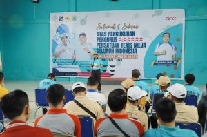 Bupati Anwar Sadat Lantik Pengurus PTMSI Tanjab Barat Periode 2024-2028 