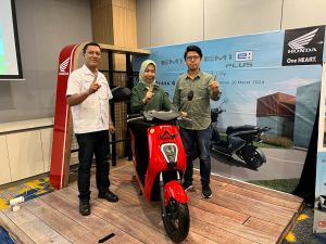 Sinsen Kenalkan Kecanggihan New Honda EM1 e: dan EM1 e: PLUS di Jambi