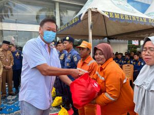 Berkah Ramadhan, Sinsen Berikan Ribuan Paket Sembako
