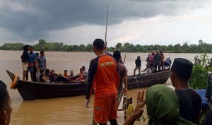 Tim SAR Berhasil Temukan Balita yang Jatuh di Sungai Berbak, Begini Keadaannya