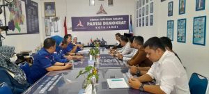 BREAKING NEWS: Ridwan Mucktar Daftar Bacalon Walikota ke Partai Demokrat Kota Jambi 