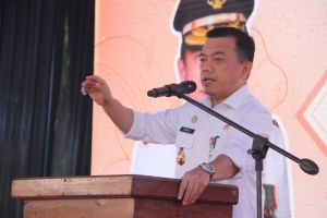 Al Haris Apresiasi 25 Siswa SMA Negeri 2 Masuk PTN Favorit