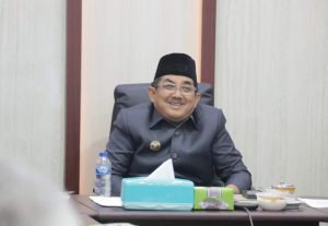 Bupati Tanjab Barat Ikuti Rakor Pengendalian Inflasi Bersama Kemendagri Secara Virtual 