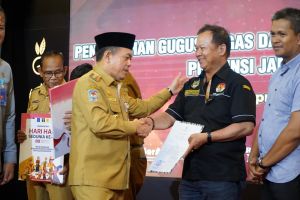 Al Haris Kukuhkan Gugus Tugas Bisnis dan HAM Provinsi Jambi 