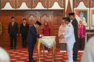 Al Haris Lantik Raden Najmi jadi Pj. Bupati Muaro Jambi dan Perpanjang Jabatan Bachril Bakri