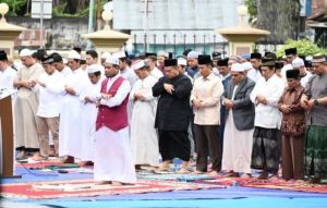 Polda Jambi Shalat Idul Adha Bersama Warga