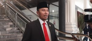 Bela Asniati Guru TK, Ketua DPRD Jambi Siap Pasang Badan Bayar Rp75 juta.