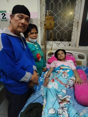 Tak Miliki Biaya Berobat, Bunga yang Kakinya Diamputasi Hanya Bisa Terbaring Di rumah