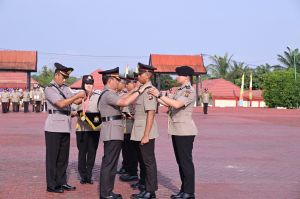 Kapolda Jambi Pimpin Upacara Pelantikan dan Pengambilan Sumpah Diktukba Polri 2024