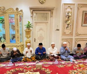Pengajian Jumat,SAH Ajak Keluarga Besar Gerindra Jambi Selalu Doakan Kesuksesan Pemerintahan Prabowo