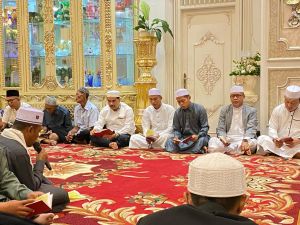 Pengajian Jumat, SAH Lafazkan Doa Ketika Dizalimi Orang Lain, Ingatkan Berserah Pada Allah SWT