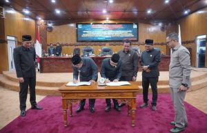 Rapat Paripurna Keempat Pembahasan Perubahan APBD Tanjab Barat 2024  Berjalan Mulus