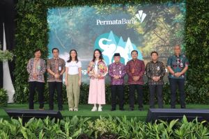 Gubernur Al Haris Apresiasi Permata Bank Lestarikan Konservasi Alam Bukit Tiga Puluh