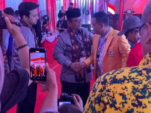 Batal Maju Pilwako, Budi Setiawan Secara Ksatria Antar Maulana-Diza Daftar ke KPU