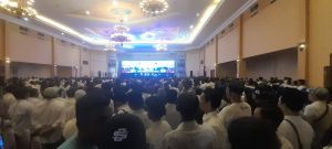 Ribuan Massa Padati RCC, Gaungkan Gubernur Jambi Merakyat 2024