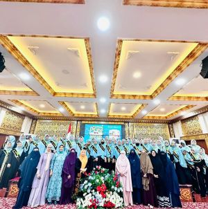Tasyakuran Dirosa Angkatan II, Ketua TP PKK Prov. Jambi, Hj. Hesnidar Haris: Saya Bangga dan Bahagia