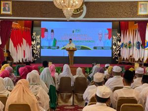 Provinsi Religius, SAH Ingin Banyak Desa Jadi Lumbung Santri di Jambi