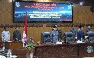 DPRD Tanjab Barat Gelar Rapat Paripurna Penetapan Pimpinan DPRD Masa Jabatan 2024 - 2029
