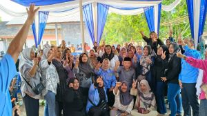Didampingi Salma Mahir, Al Haris Silaturahmi ke Tokoh Masyarakat Maro Sebo Muaro Jambi