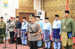 Kapolda Jambi Pimpin Upacara HUT Provinsi Jambi ke-68 Tahun 2025