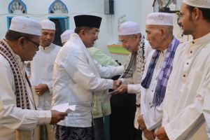 Bupati Tanjab Barat Sebut Al-Qur’an dan Shalat Sebagai Pedoman Hidup