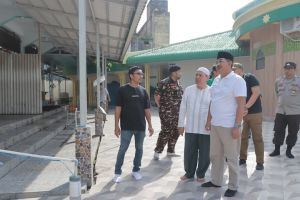 Bupati Anwar Sadat Pimpin Langsung Gotong Royong Masjid  Menyambut Ramadhan 1446 H