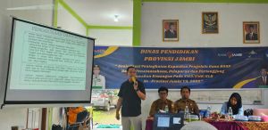 Kepala Sekolah SMA/SMK di Tanjabtim Ikuti Sosialisasi Pengelolaan Dana BOSP
