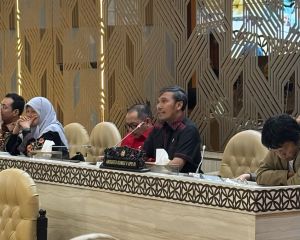 Anggota DPR RI Edi Purwanto Soroti Potongan 30 Persen yang Memberatkan Pengemudi Ojol