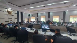 Pansus I PI 10% Migas Hadirkan Anggota DPR RI, Pemprov Jambi - PT JII, Rapat Berakhir Kecewa