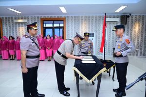 Kapolda Jambi Pimpin Sertijab PJU Polda Jambi