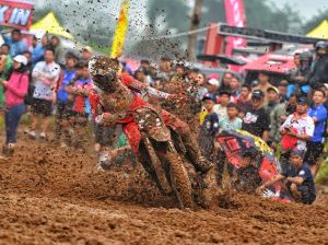 Lawan Trek Ekstrem, CRF Tetap Melesat Raih Podium di Kejurnas Motocross Wonosobo