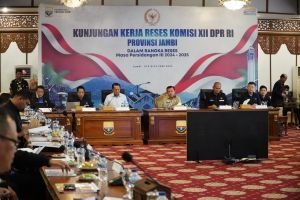 Sambut Kunker Komisi XII DPR RI, Al Haris : Pemprov Jambi Komit Selesaikan Persoalan PI 10 %