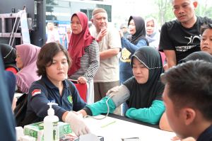 Polda Jambi Gelar Bakti Kesehatan  Gratis di Car Free Day