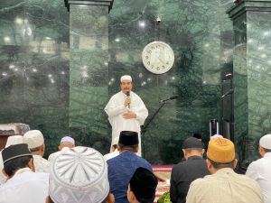 Tausiyah Jumat: SAH Sampaikan Pesan Isi Usia dengan Amal Kebaikan