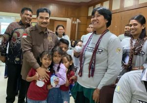 Ketua Gerindra Jambi, SAH Minta Kader Lawan Berita Negatif tentang MBG dengan Fakta dan Logika
